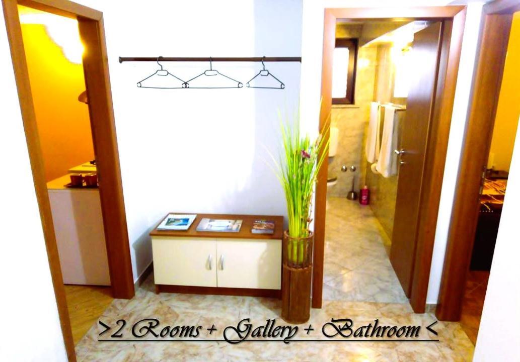 House White Stone Split Apartment โปดสตรานา ห้อง รูปภาพ